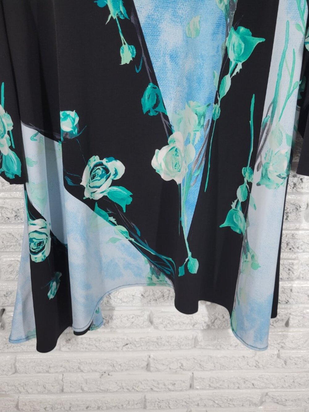 Alfani Asymmetric Tunic Womens 2X Black Blue Floral 3/4 Sleeve Casual FLO283E - Picture 7 of 11